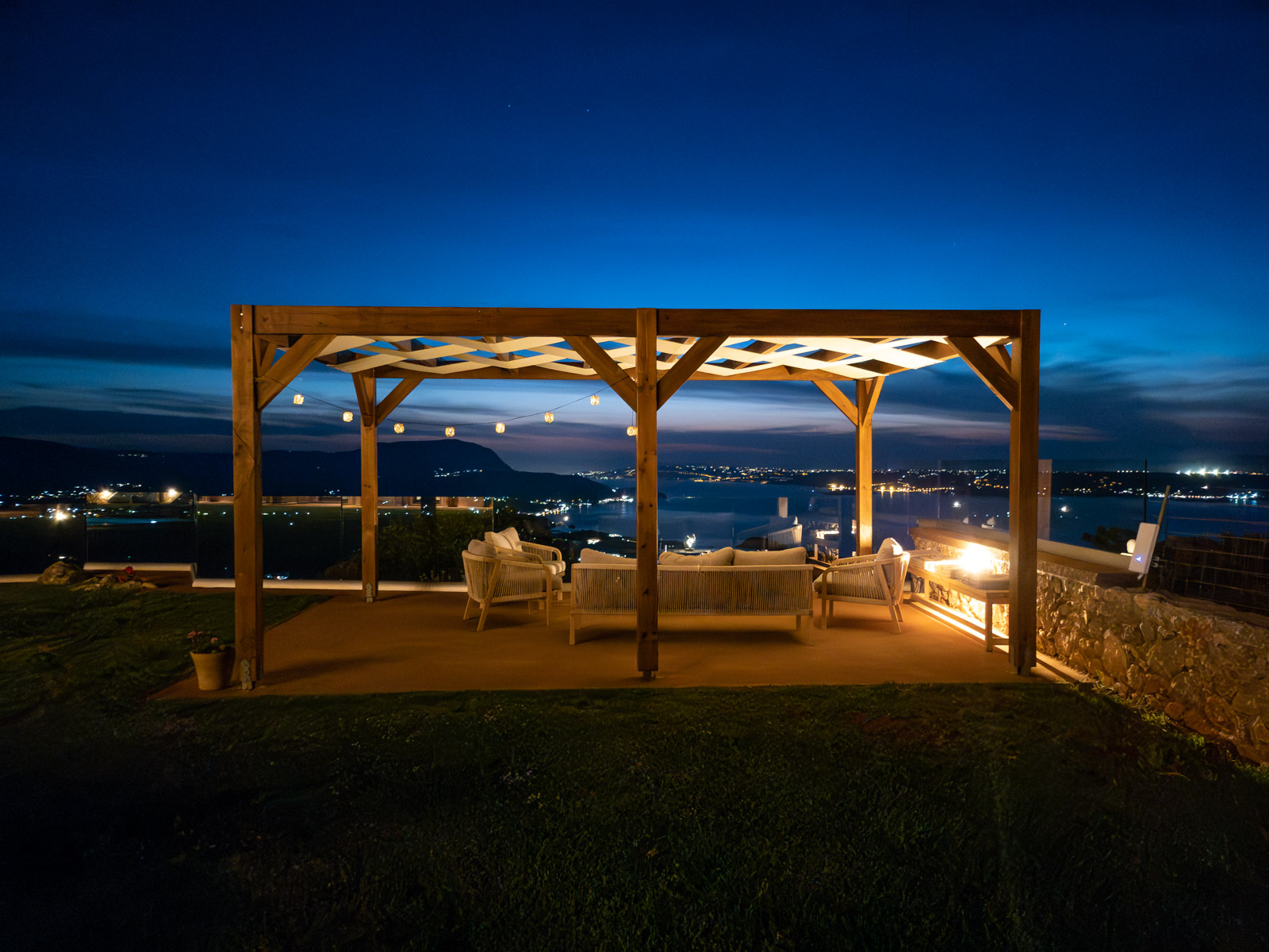 Aquila Villa, photograph 13